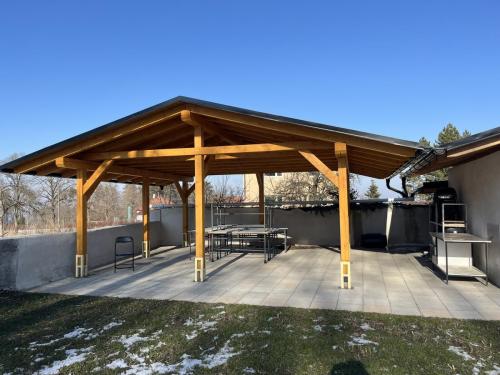 021-nova pergola